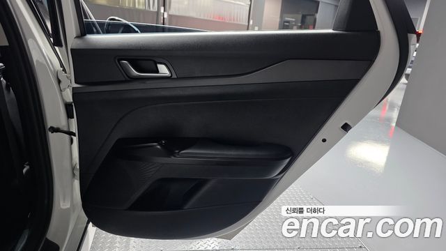Kia K5 (III) 2.0 Prestige 2023 — фото 25