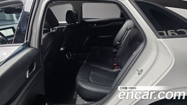 Kia K5 (III) 2.0 Prestige 2023 — фото 26