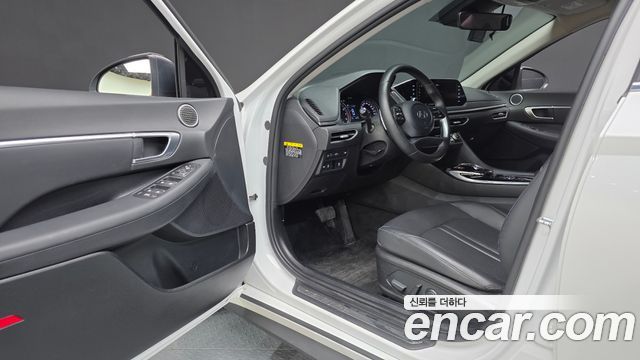 Hyundai Sonata (DN8) 2.0 LPG(rental car) Smart 2021 — фото 11