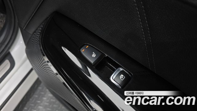 Kia K5 (III) 2.0 Signature 2020 — фото 20