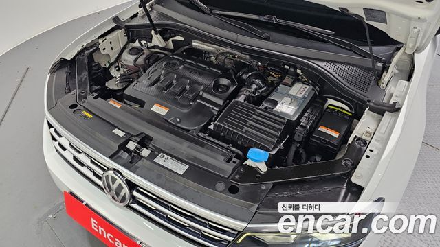 Volkswagen Tiguan (II) 2.0 TDI 4Motion Prestige 2018 — фото 6