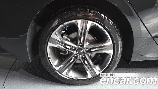 Kia K5 (III) 2.0 Prestige 2023 — фото 5