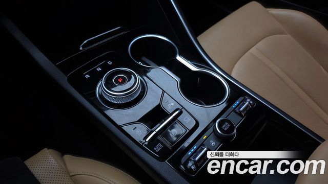 Kia K5 (III) 2.0 Prestige 2023 — фото 9