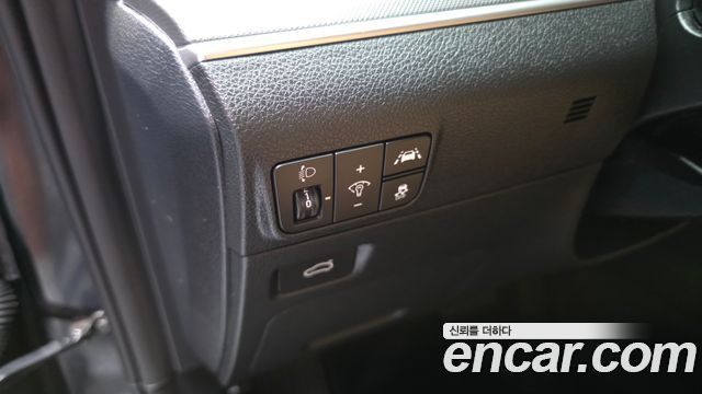 Kia K5 (III) 2.0 Prestige 2023 — фото 18