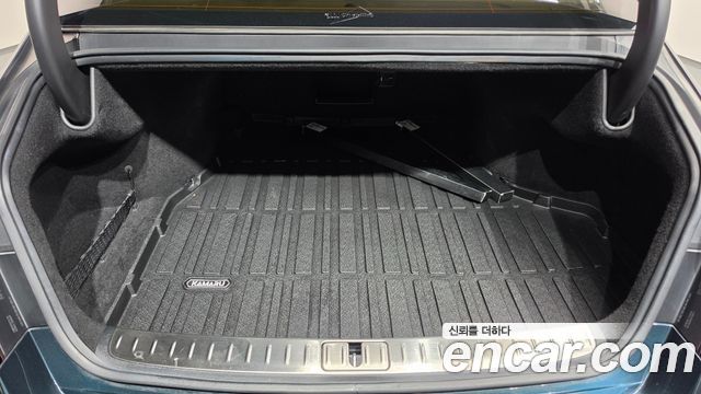 Genesis G90 (RS4) Gasoline 3.5 Turbo AWD 2022 — фото 19