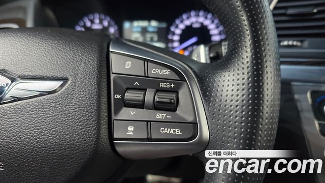 Genesis G80 3.3 GDI AWD Premium Luxury 2018 — фото 17