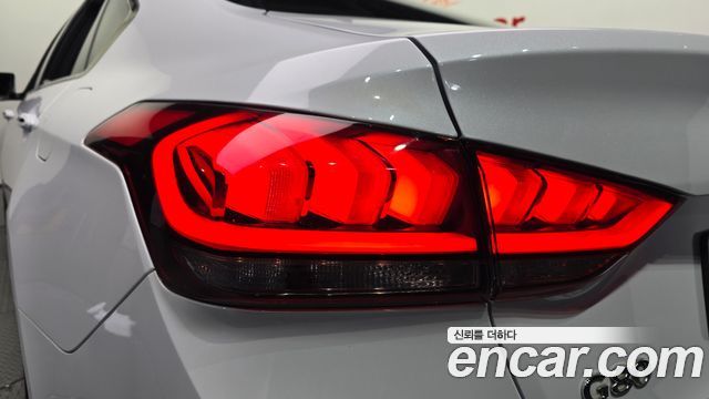 Genesis G80 3.3 GDI AWD Premium Luxury 2018 — фото 23