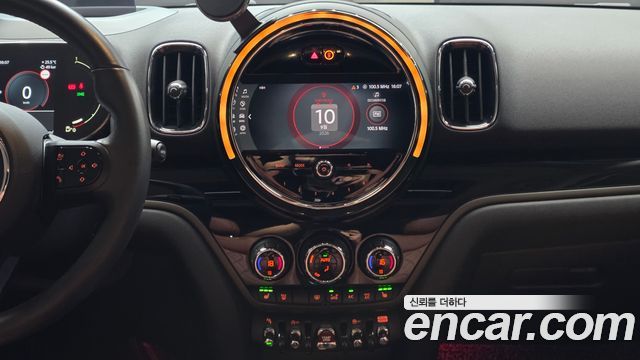 MINI Cooper Countryman Classic 2nd 2023 — фото 19