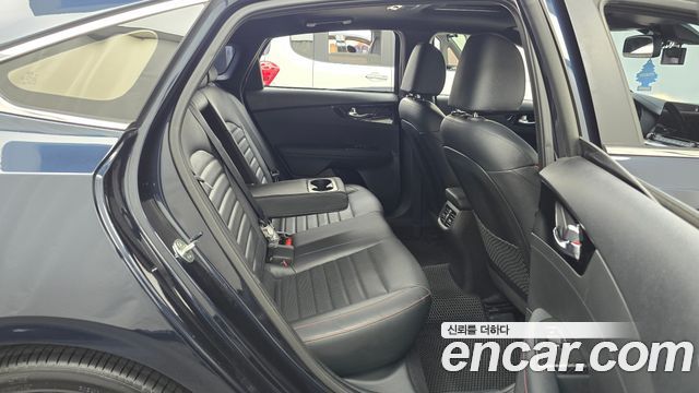 Kia K3 5Door GT Plus 2020 — фото 11