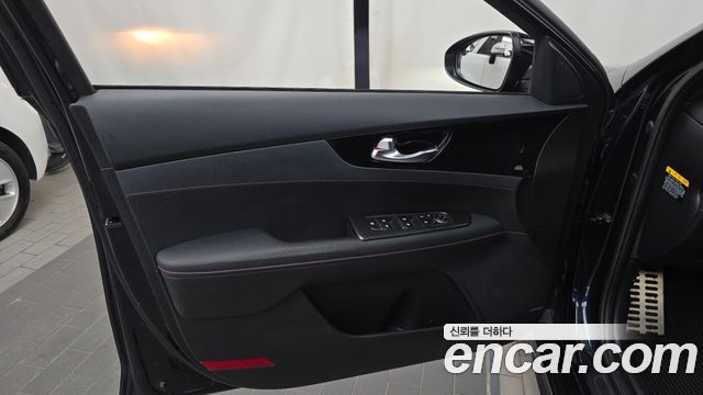 Kia K3 5Door GT Plus 2020 — фото 24