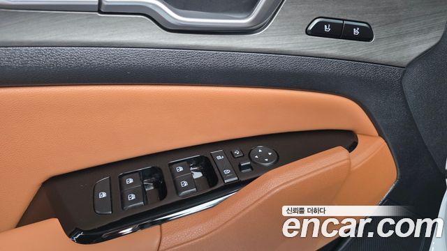 Kia Sportage (V) LPG 2.0 2WD Signature 2024 — фото 15