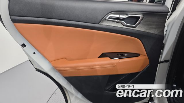 Kia Sportage (V) LPG 2.0 2WD Signature 2024 — фото 31