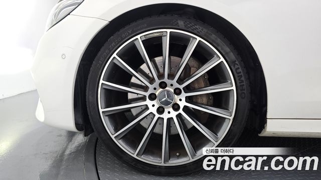 Mercedes-Benz E-Class (W213) E300 AMG Line 2019 — фото 5