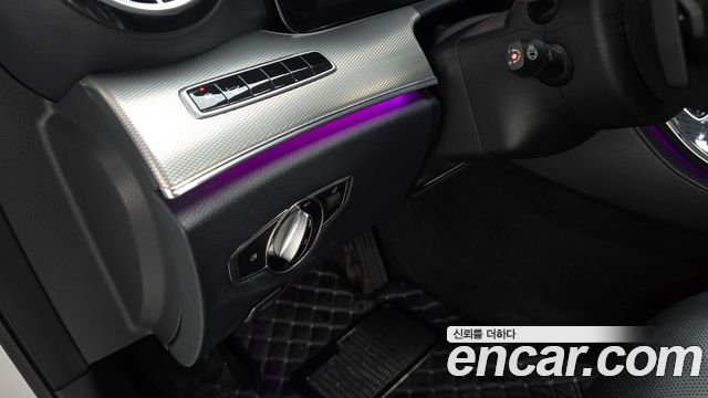Mercedes-Benz E-Class (W213) E300 AMG Line 2019 — фото 23