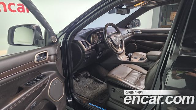 Jeep Grand Cherokee 3.0 Diesel Overland Summit WK2 2015 — фото 10
