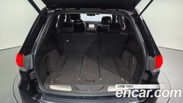 Jeep Grand Cherokee 3.0 Diesel Overland Summit WK2 2015 — фото 20