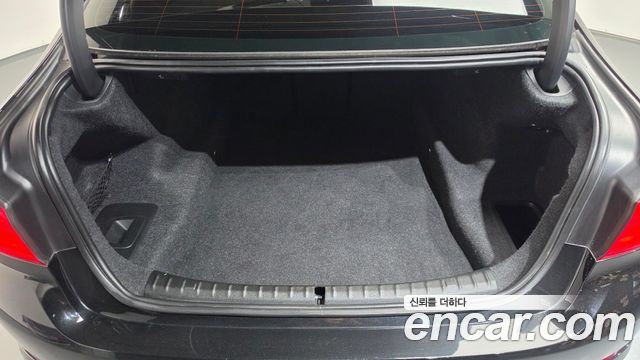 BMW 5 Series (G30) 530i Luxury Plus 2018 — фото 16