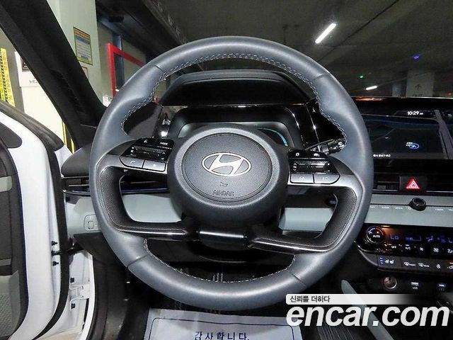 Hyundai Avante (CN7) 1.6 Modern 2025 — фото 16