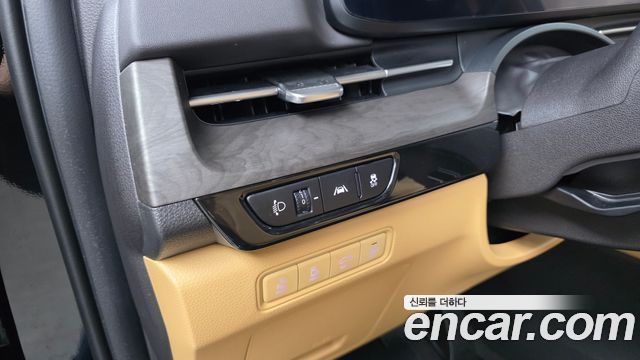 Kia Carnival (IV) Gasoline 7-Seater Noblesse 2023 — фото 27