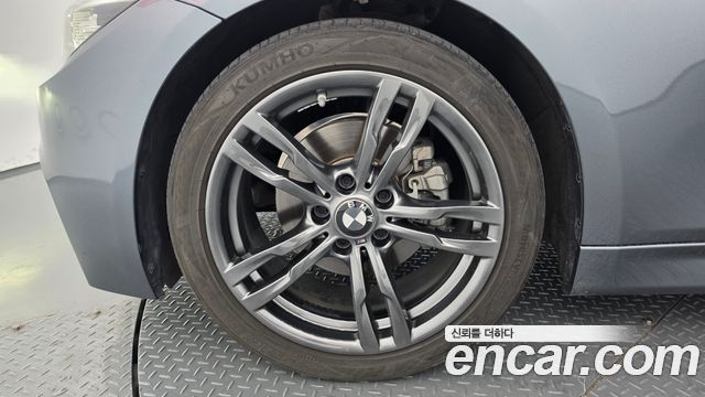 BMW 3 Series (F30) 320i M Sport Shadow 2018 — фото 5