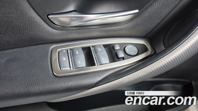 BMW 3 Series (F30) 320i M Sport Shadow 2018 — фото 30