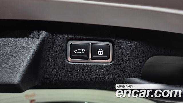 Kia Sorento (IV) HEV 1.6 2WD Signature 2023 — фото 18