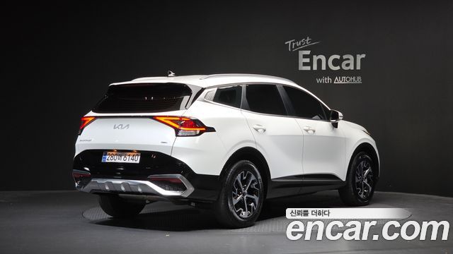 Kia Sportage Hybrid (V) Nobleless 2WD 2023 — фото 2