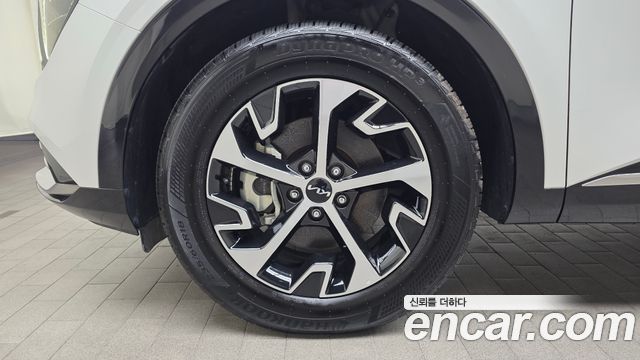 Kia Sportage Hybrid (V) Nobleless 2WD 2023 — фото 5