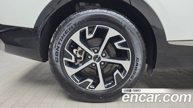 Kia Sportage Hybrid (V) Nobleless 2WD 2023 — фото 18