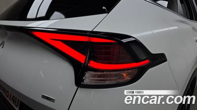 Kia Sportage Hybrid (V) Nobleless 2WD 2023 — фото 23