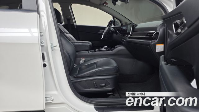 Kia Sportage Hybrid (V) Nobleless 2WD 2023 — фото 26