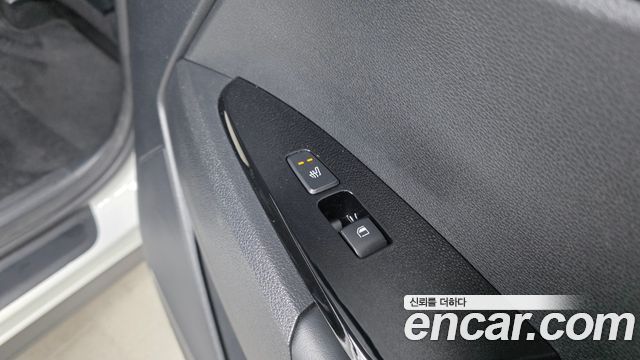 Kia Sportage Hybrid (V) Nobleless 2WD 2023 — фото 28
