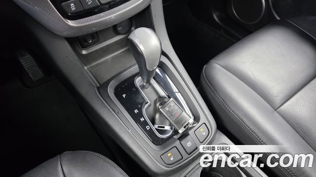 Chevrolet Captiva 2WD LTZ 2018 — фото 9