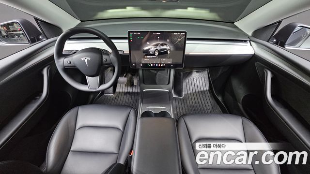 Tesla Model Y RWD 2024 — фото 7