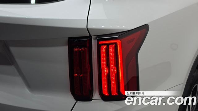 Kia Sorento (IV) HEV 1.6 4WD Noblesse 2023 — фото 23