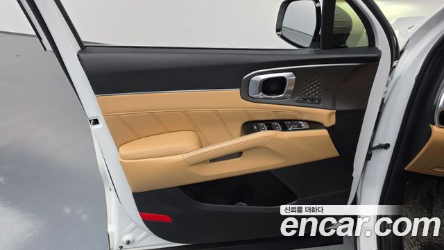 Kia Sorento (IV) HEV 1.6 4WD Noblesse 2023 — фото 24