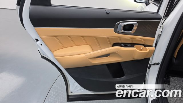Kia Sorento (IV) HEV 1.6 4WD Noblesse 2023 — фото 25