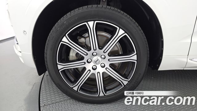 Volvo XC60 (II) D5 Inscription 2019 — фото 5