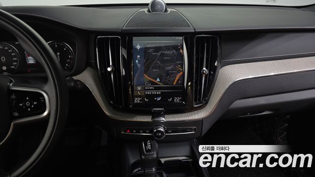 Volvo XC60 (II) D5 Inscription 2019 — фото 14