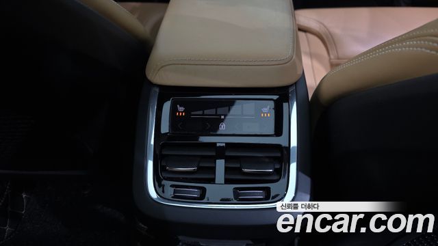 Volvo XC60 (II) D5 Inscription 2019 — фото 18