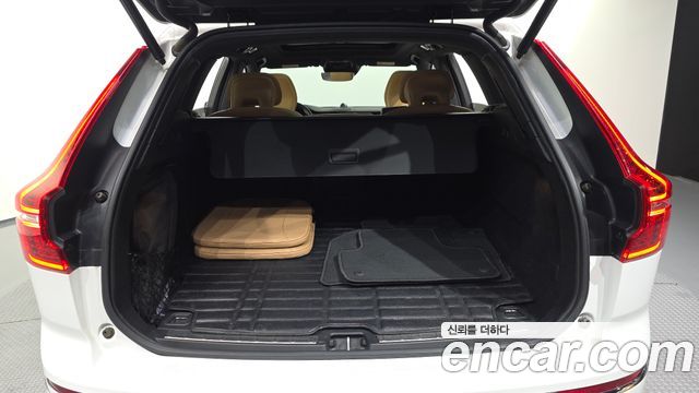 Volvo XC60 (II) D5 Inscription 2019 — фото 20