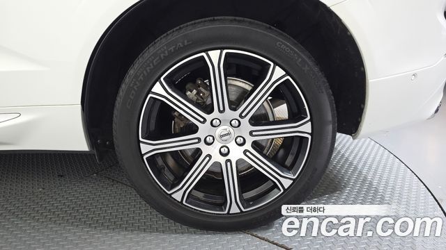 Volvo XC60 (II) D5 Inscription 2019 — фото 21