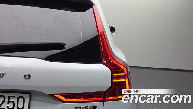 Volvo XC60 (II) D5 Inscription 2019 — фото 23