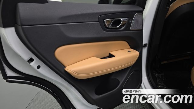 Volvo XC60 (II) D5 Inscription 2019 — фото 25