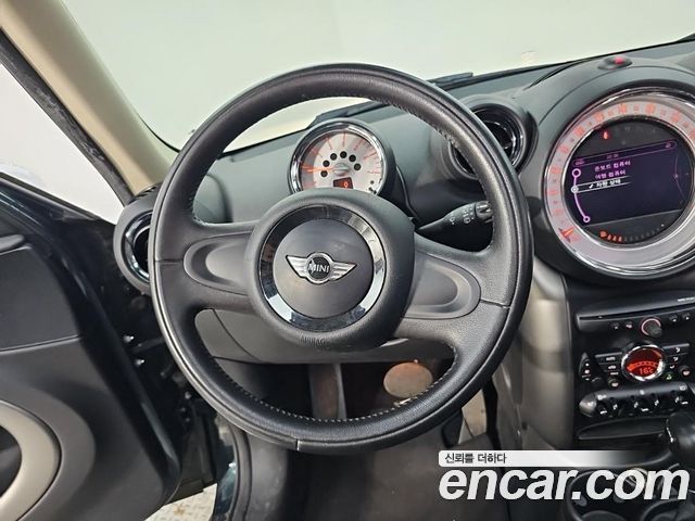 MINI Cooper D Countryman Standard 1st 2013 — фото 8