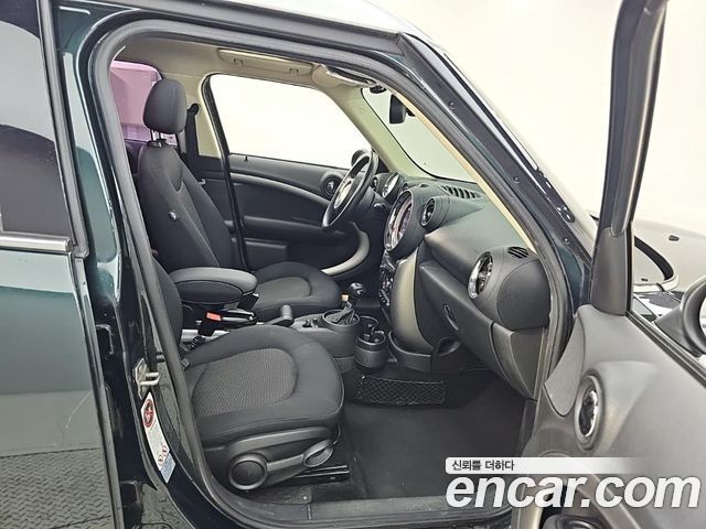 MINI Cooper D Countryman Standard 1st 2013 — фото 21