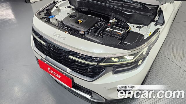 Kia Seltos Gasoline 2.0 2WD Signature 2023 — фото 6