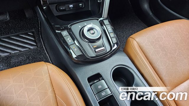 Kia Seltos Gasoline 2.0 2WD Signature 2023 — фото 9