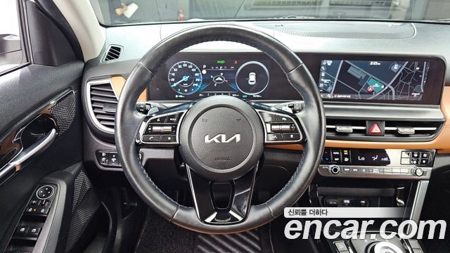 Kia Seltos Gasoline 2.0 2WD Signature 2023 — фото 13