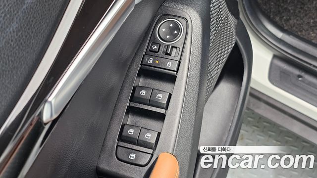 Kia Seltos Gasoline 2.0 2WD Signature 2023 — фото 17